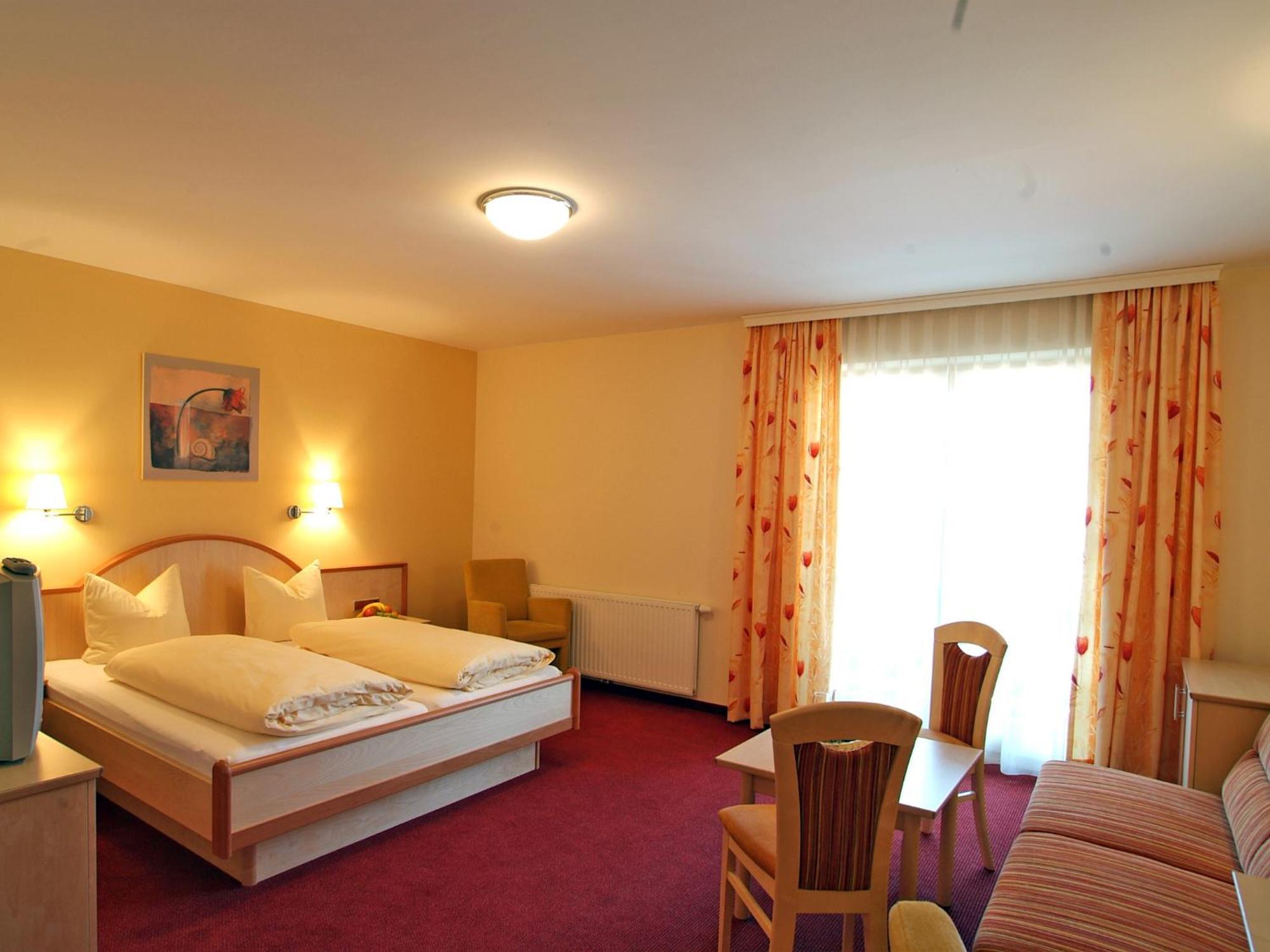 Neuner Hotel 3*