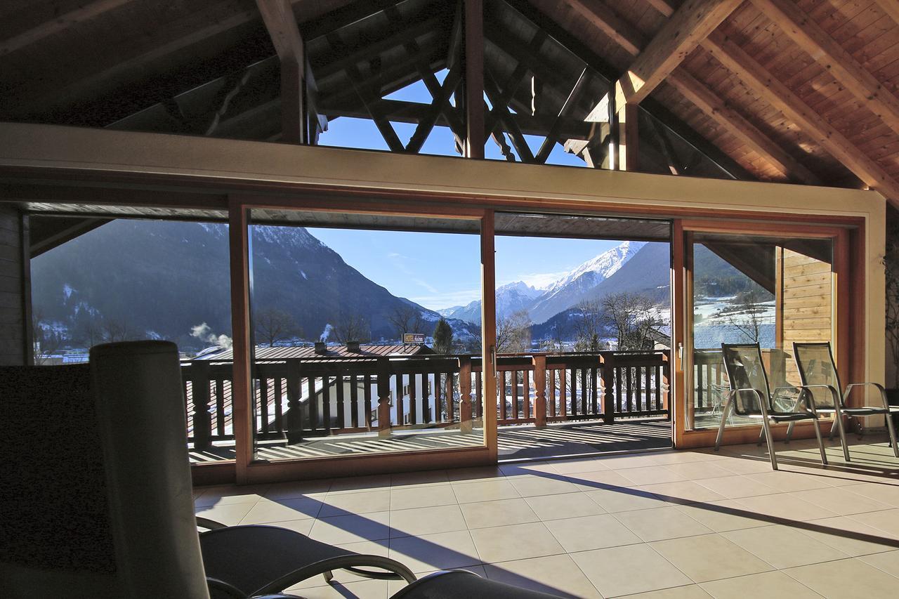 Neuner Hotel